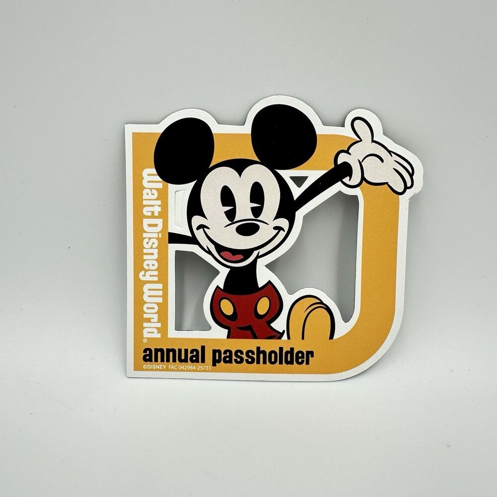NEW Walt Disney World Annual Passholder Car Magnet Mickey In Golden “D”